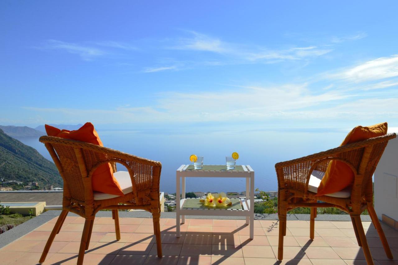 Orizzonte Relais Villa Leni Exterior photo
