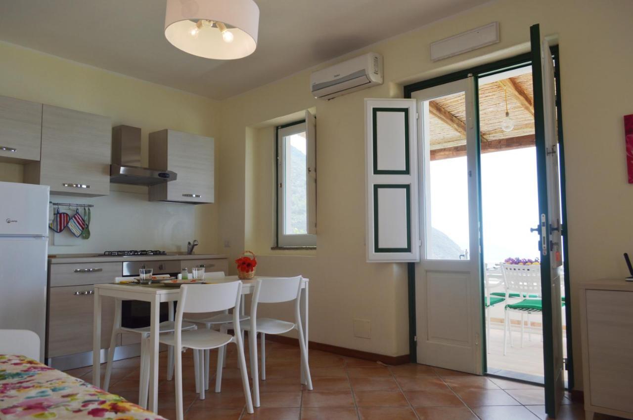 Orizzonte Relais Villa Leni Exterior photo