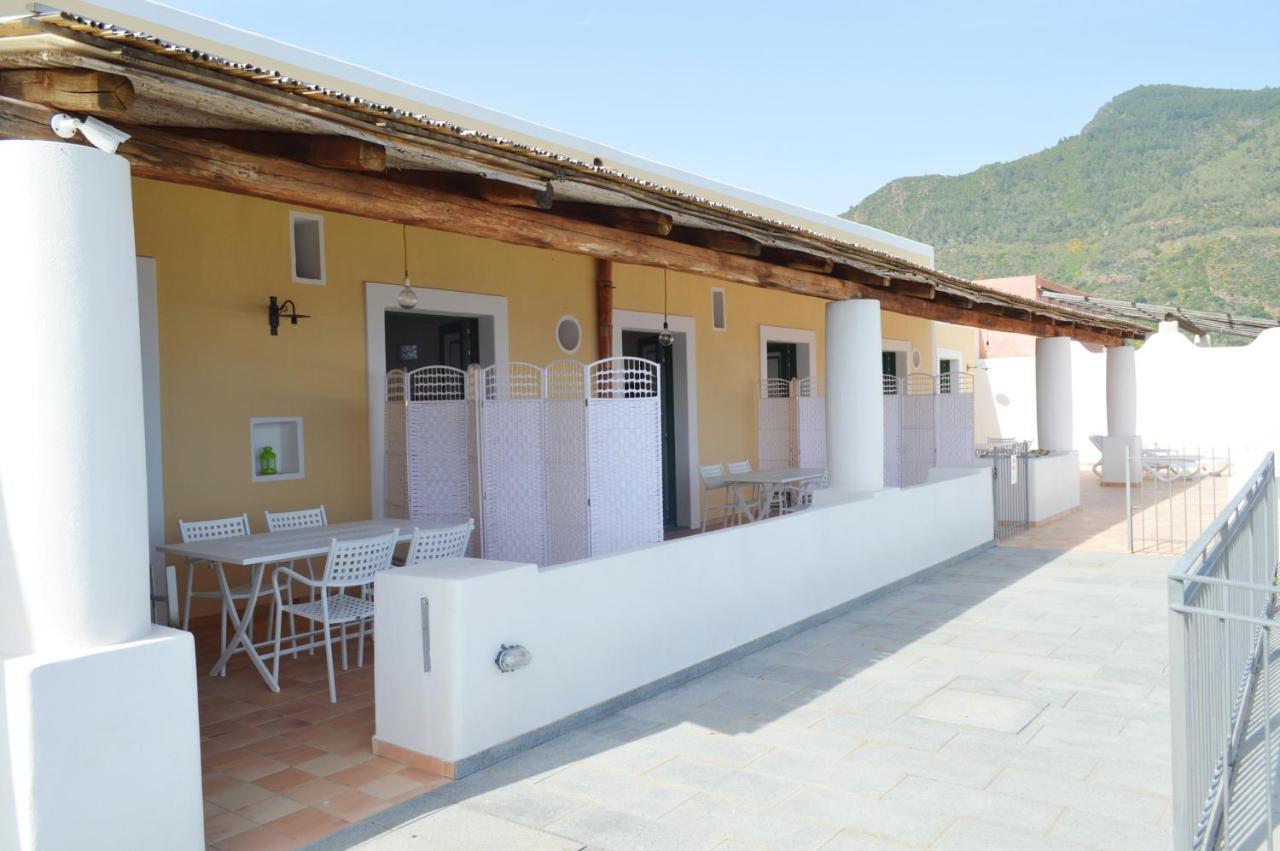 Orizzonte Relais Villa Leni Exterior photo
